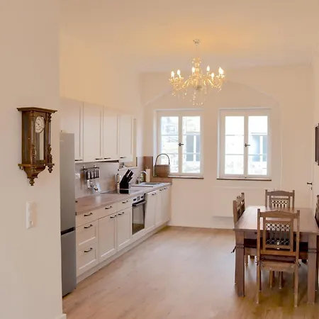 Schlossgut Franken - Schlossapartment Cunrad * Redwitz an der Rodach