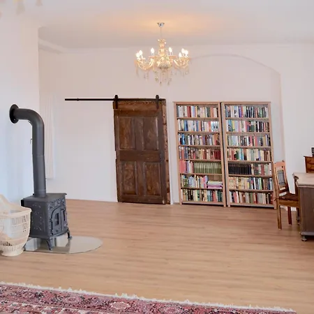 Schlossgut Franken - Schlossapartment Cunrad