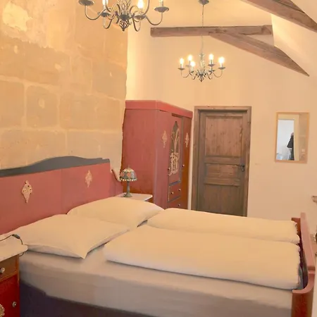 アパート Schlossgut Franken - Schlossapartment Cunrad *