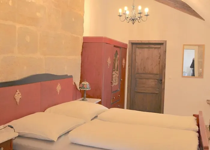Apartment Schlossgut Franken - Schlossapartment Cunrad *